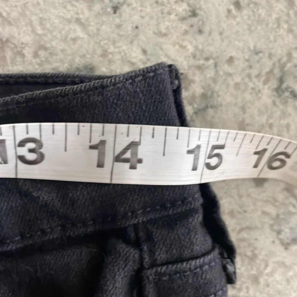 LUCKY BRAND jeans size 26/ 2 black jeans